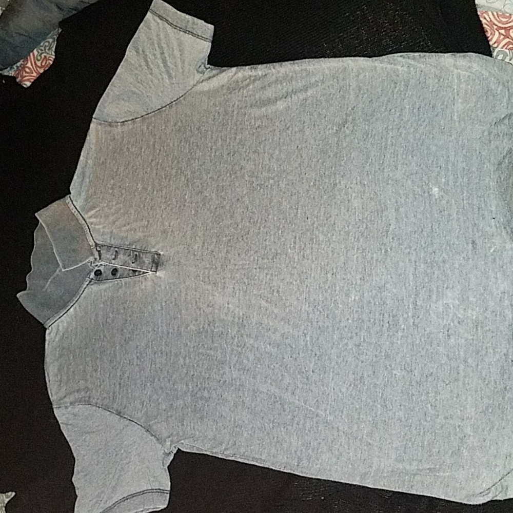 Lucky Brand polo. Mens size M. Grey/ Slim Fit.